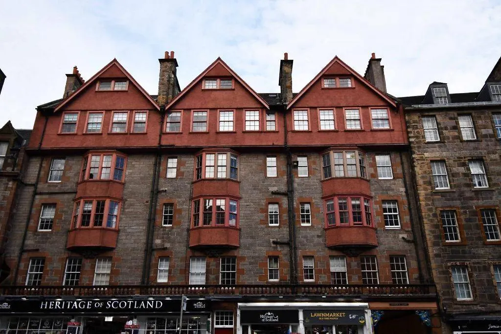 Royal Mile Romance By Heritage Of Scotland Llp Edimburgo 0*,
